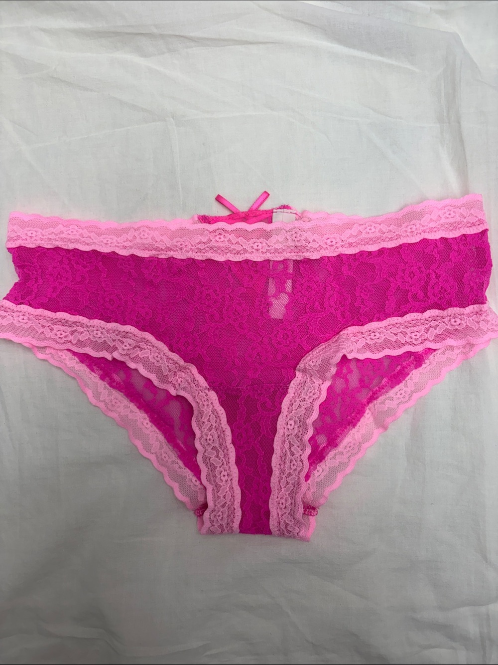 NWOT Victoria's Secret Two-Tone Pink Lace Hiphugger